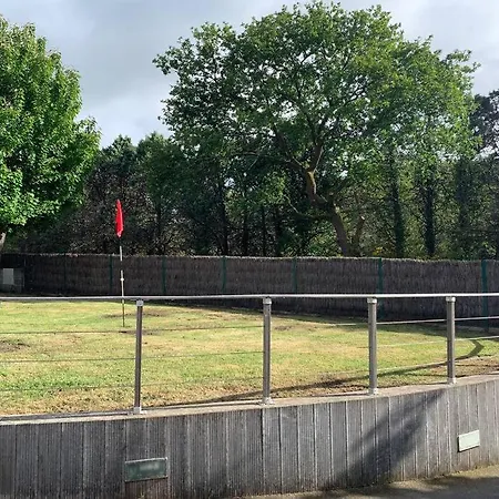 Maison En Bois Avec Vue Sur Etang De Sandun