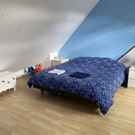 Maison En Bois Avec Vue Sur Etang De Sandun *