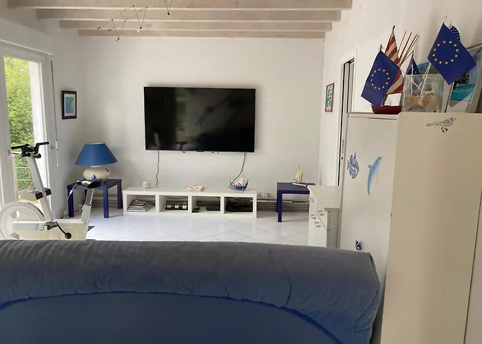 Maison En Bois Avec Vue Sur Etang De Sandun Guérande